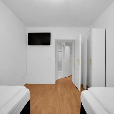 Central 3 Bedroom Apartment In Kreuzberg Berlin Exterior foto
